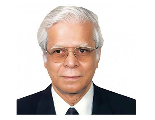 আব্দুল মজিদ খান মারা গেছেন