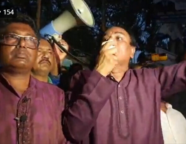 আন্দোলন চালিয়ে যাওয়ার ঘোষণা শিক্ষকদের
