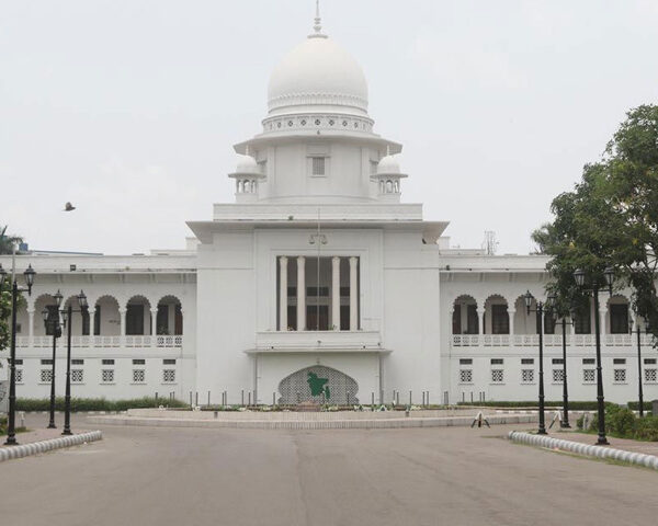 পরিবার পরিকল্পনায় পরিদর্শিকা পদে ৭৬২১ জনের ফল দিতে নির্দেশ হাইকোর্টের