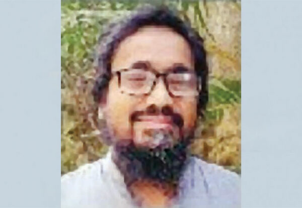 এইচএসসির খাতা অবৈধ কোচিংয়ের হাতে