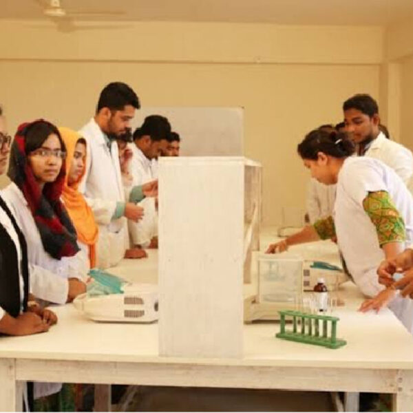 বেসরকারি মেডিকেল আসন ফাঁকা ১২০০, নতুন করে ভর্তি আবেদন শুরু