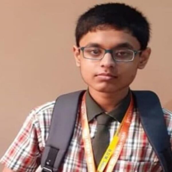 পরীক্ষায় ১০০ শতাংশ নম্বর পেয়ে দেশসেরা সব্যসাচী, জানাল কীভাবে পড়াশোনা করেছে