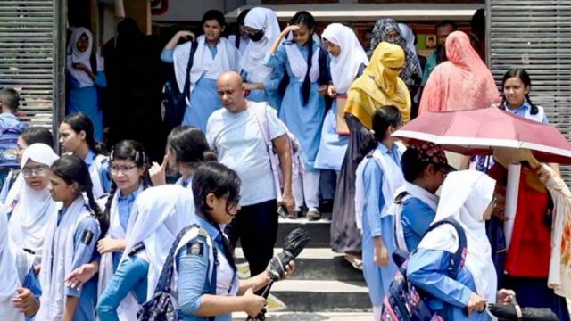 schoolstudents1 640x360 1