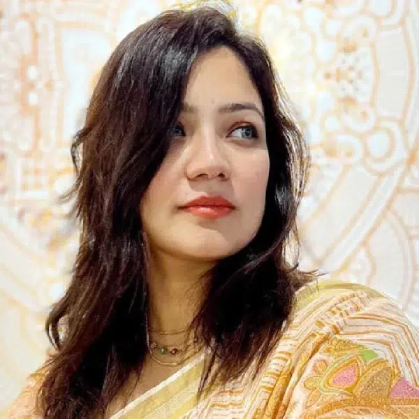 আমার নয়, আটক নিরপরাধ শিক্ষার্থীর খোঁজ নিন : ঢাবি শিক্ষক