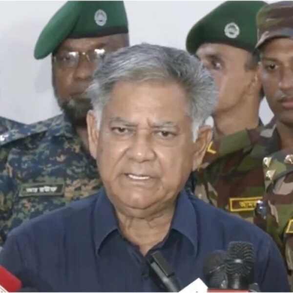 আওয়ামী লীগের পাল্টা অভ্যুত্থান প্রসঙ্গে যা বললেন স্বরাষ্ট্র উপদেষ্টা