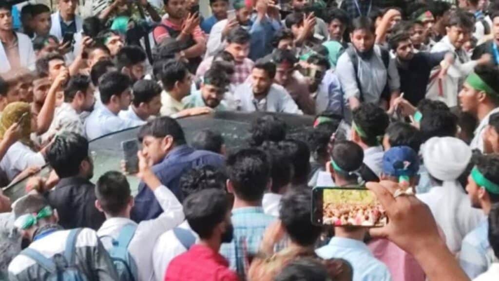 পদত্যাগ করলেন রংপুর কালেক্টরেট স্কুল এন্ড কলেজের অধ্যক্ষ