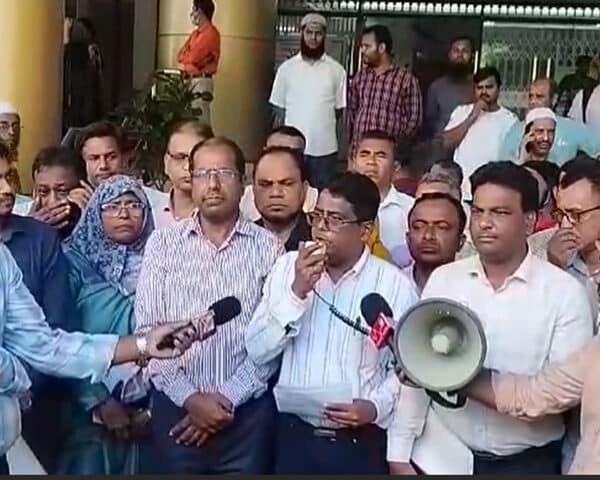 প্রাথমিকের বিতর্কিত ডিজির অপসারণে ২৪ ঘণ্টার অল্টিমেটাম