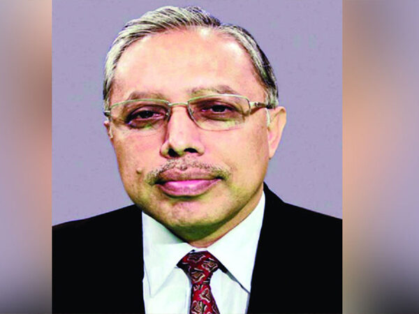 পদত্যাগ করলেন চবি উপাচার্য