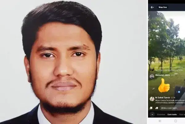 বাইকে লাইভ করতে করতে পদ্মা সেতু পার, দুর্ঘটনায় আইনজীবীর মৃত্যু
