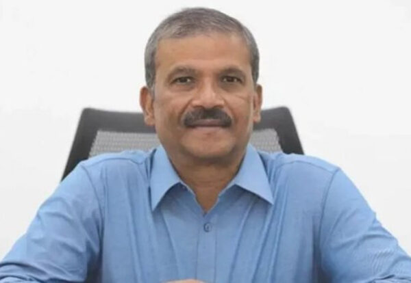 ৩১ আগস্টের মধ্যে সব হয়রানিমূলক মামলা প্রত্যাহার: আসিফ নজরুল