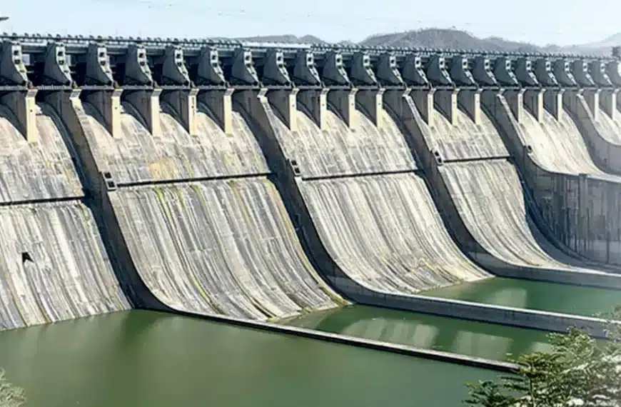 ফারাক্কার গেট খোলায় বন্যা ঝুঁকিতে যেসব জেলা