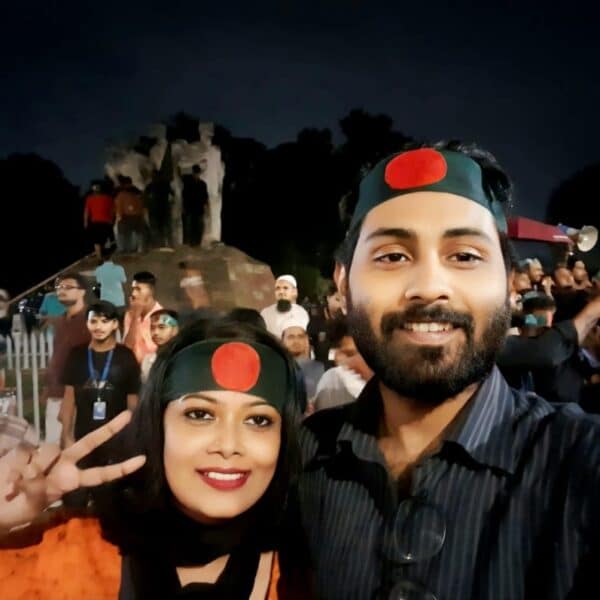 হাতিরঝিলে সাংবাদিক সারার লাশ, মৃত্যুর আগে দেওয়া স্ট্যাটাস ঘিরে রহস্য