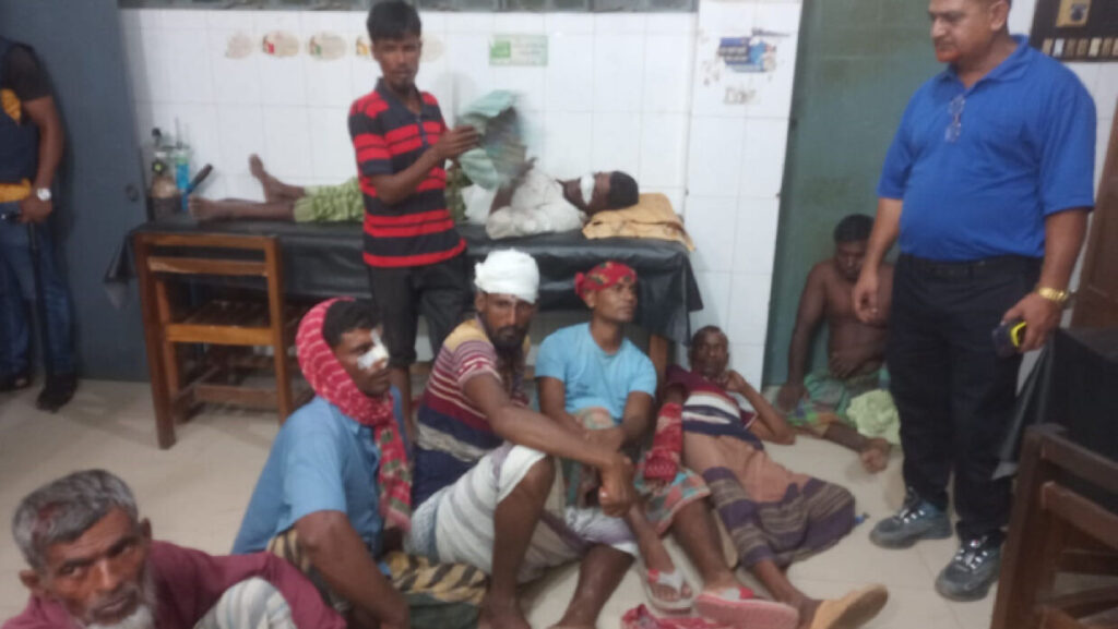 পাবনায় আ.লীগের হামলায় বিএনপির ২৫ জন আহত