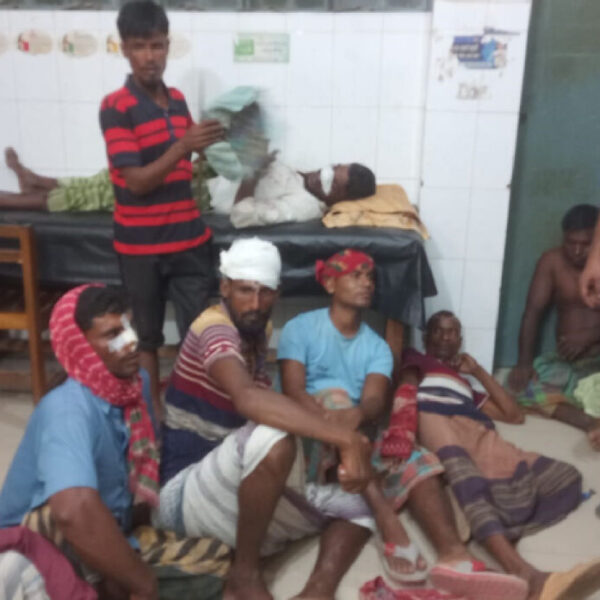 পাবনায় আ.লীগের হামলায় বিএনপির ২৫ জন আহত