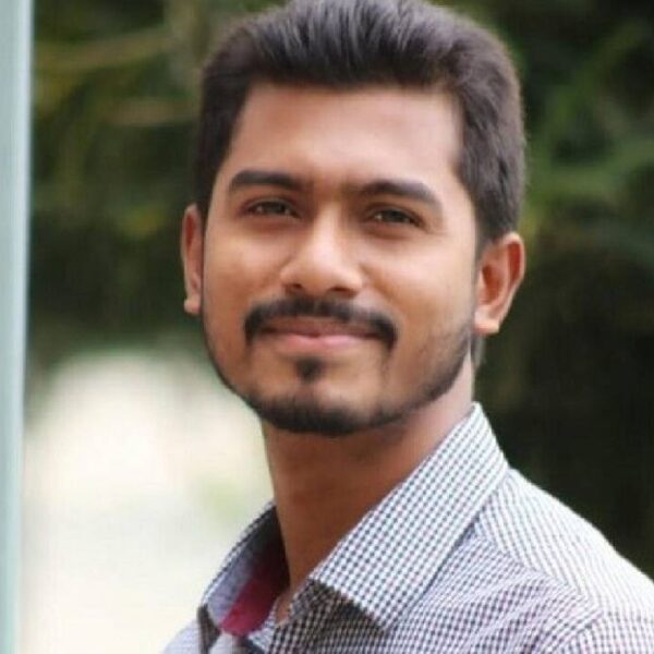 ছাত্রনেতাদের কথায় চললে ছয় মাসের মধ্যেই চলে যেতে হবে: নুর