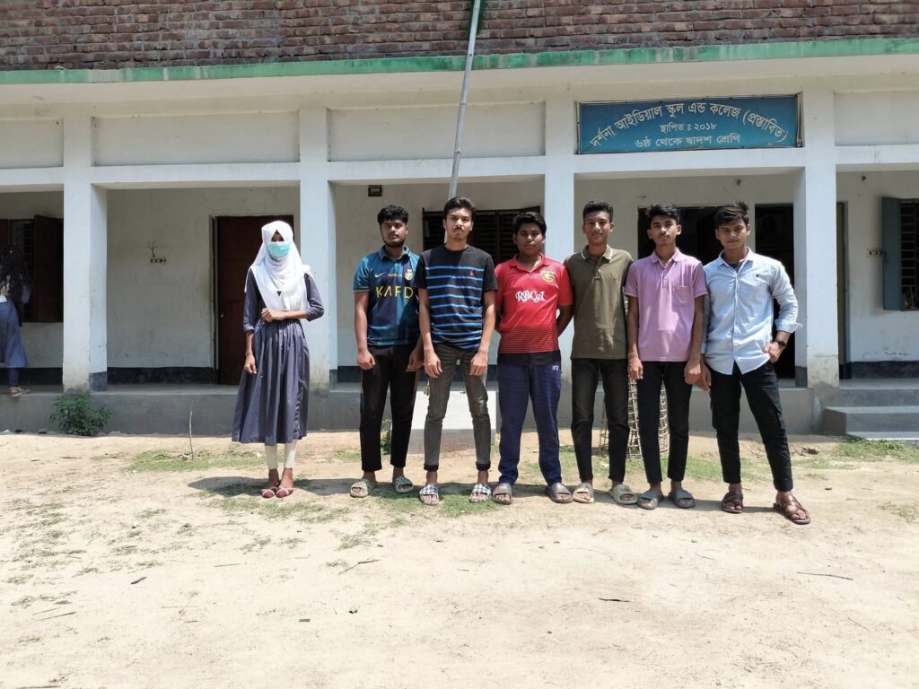 দর্শনার সেরা মাধ্যমিক বিদ্যালয় কোনটি?