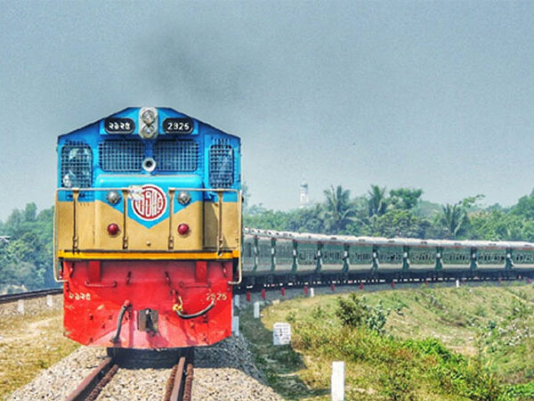 ট্রেনের টিকিট বিক্রির নতুন ৪ নির্দেশনা