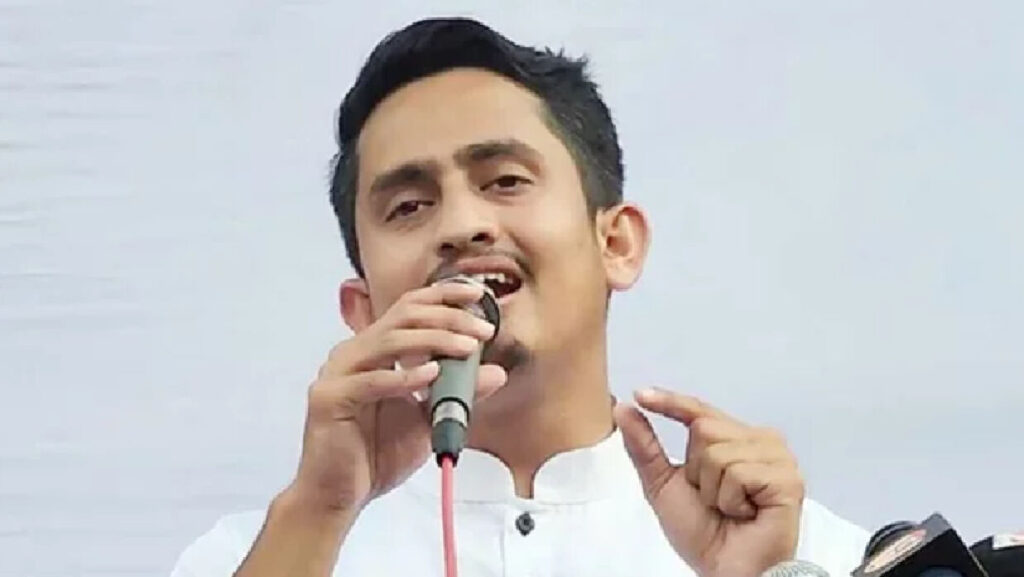 সচিব হওয়ার স্বপ্ন ছিল সারজিসের!
