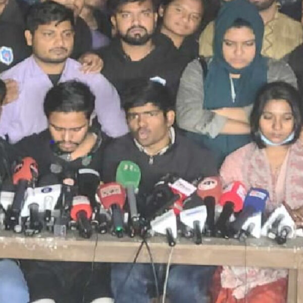 এবার সাত কলেজ শিক্ষার্থীরা নতুন ৫ দাবি