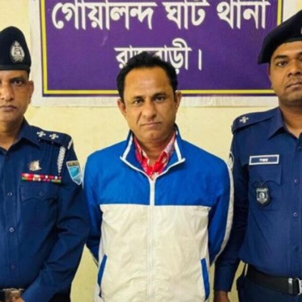 যৌনপল্লী থেকে যুবদল নেতা গ্রেপ্তার