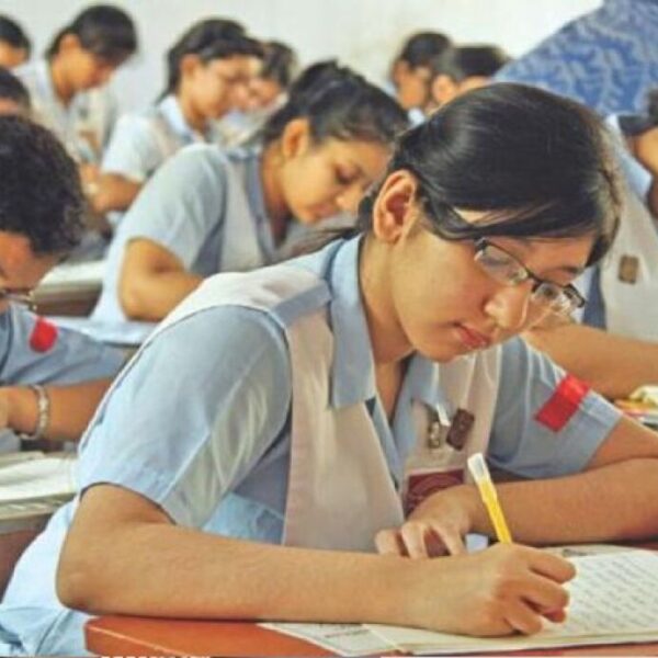 ২০ এপ্রিলের এসএসসি পরীক্ষা পেছানোর দাবি