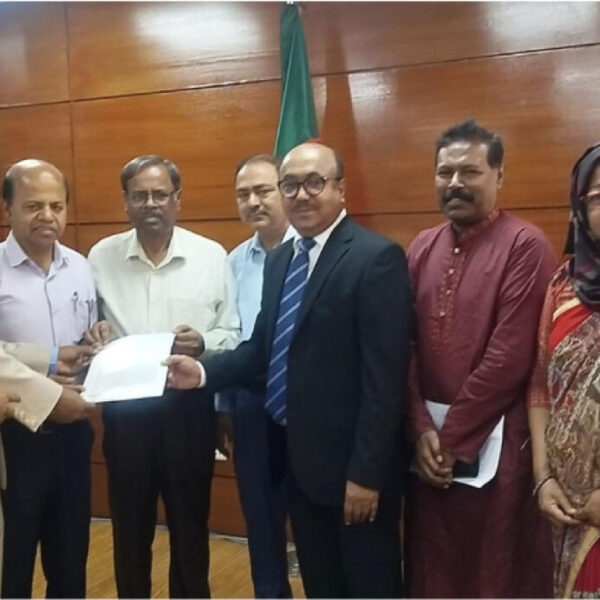 বিসিএস লিখিত পরীক্ষায় গণিত বাদ দেওয়ার সুপারিশের প্রতিবাদ