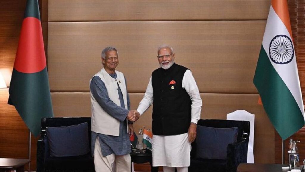ভারত বাংলাদেশে কোনো নির্দিষ্ট দলকে সমর্থন করে না: ইউনূসকে মোদী