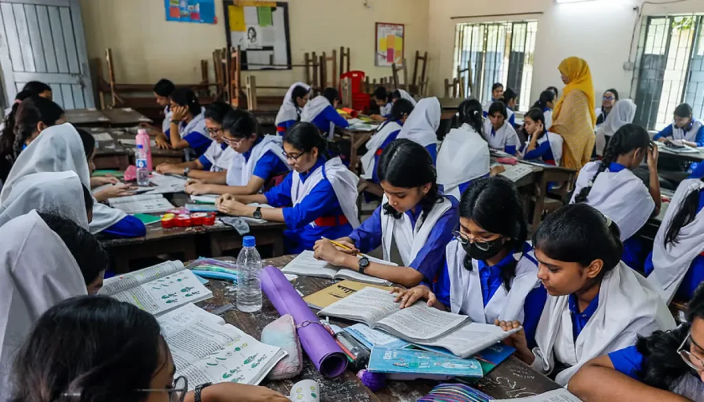 প্রাথমিকে উপবৃত্তি দ্বিগুণ হচ্ছে, থাকবে পোশাক কেনার টাকাও
