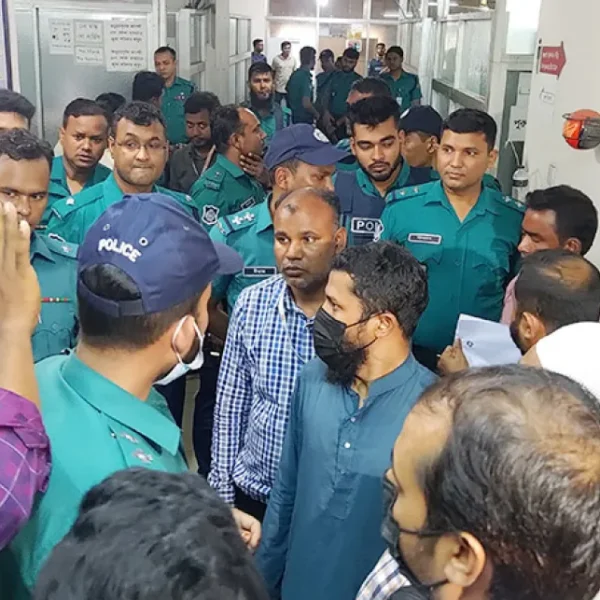 ১৭তম নিবন্ধনধারীদের এনটিআরসিএ কার্যালয় ঘেরাও