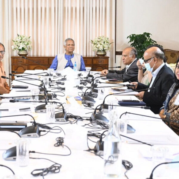 প্রাথমিক বিদ্যালয়ের প্রধান শিক্ষকের শূন্য পদে দ্রুত নিয়োগের নির্দেশ প্রধান উপদেষ্টার