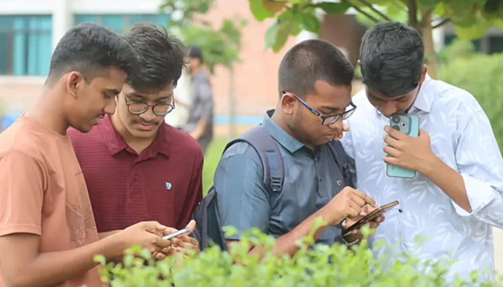 ২০২৫-২৬ শিক্ষাবর্ষে একাদশ শ্রেণির ভর্তি শুরু, নিশ্চায়ন ও বাতিল প্রক্রিয়া নিয়ে নতুন নির্দেশনা
