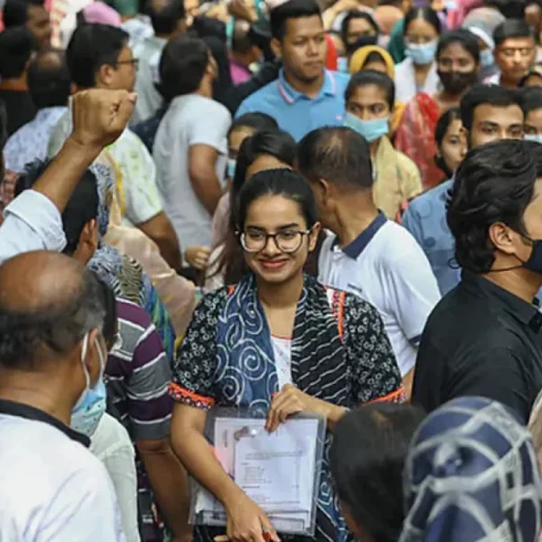 সাত কলেজে আসন কমছে ৭৯ শতাংশ