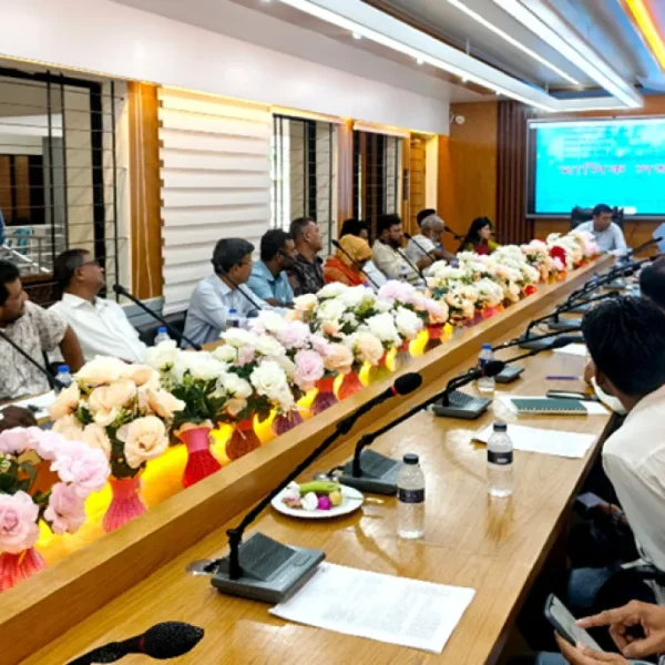 জীবননগরের সব স্কুল-কলেজে মোবাইল নিষিদ্ধের সিদ্ধান্ত