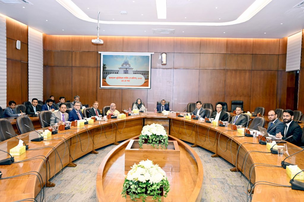 নবম জাতীয় পে-স্কেল চূড়ান্ত ২১ জানুয়ারি: সরকারি কর্মচারীদের বেতনে বড় পরিবর্তনের আভাস