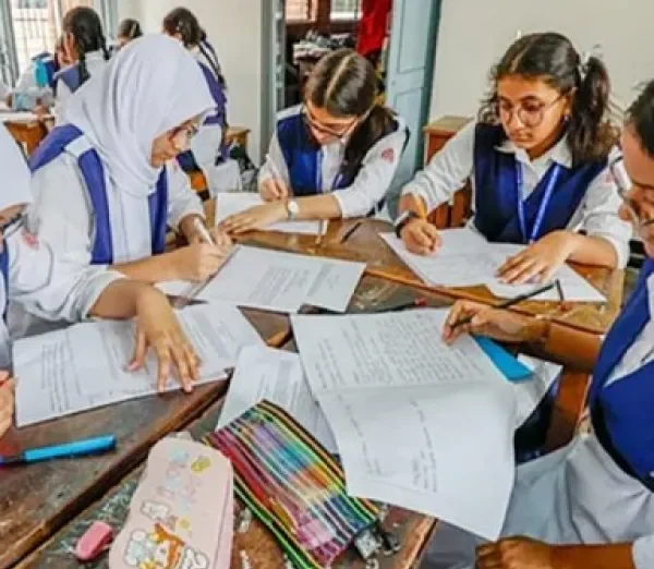 নবম শ্রেণিতে বিভাগ বিভাজন না রাখার সুপারিশ